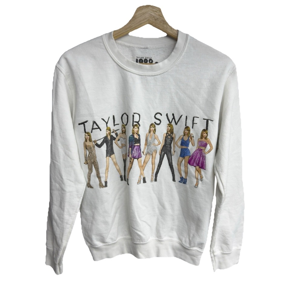 Taylor Swift Womens XS Taylor's Version 1989 White Pullover Merch Sweatshirt euc